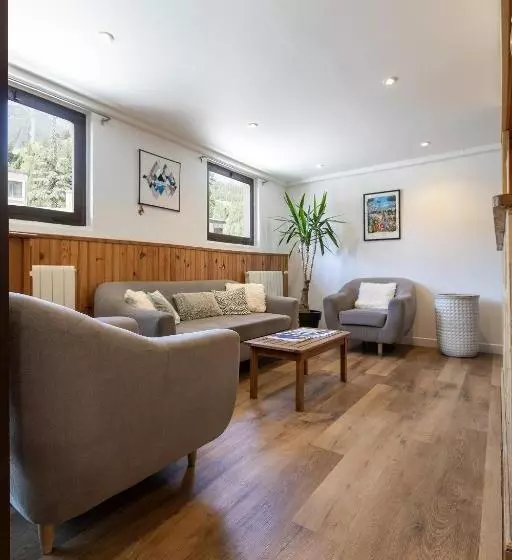 Отель Edelweiss