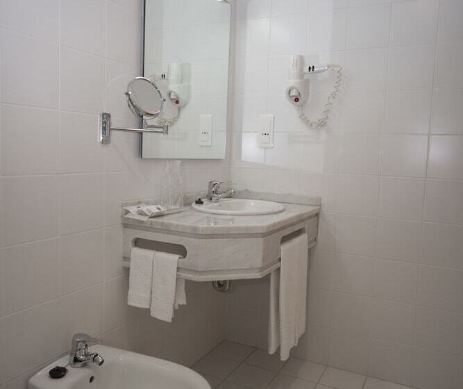 호텔 Feira Pedra Bela