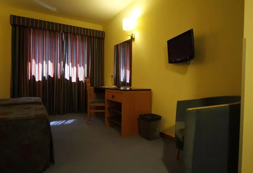 בית מלון כפרי Feira Pedra Bela