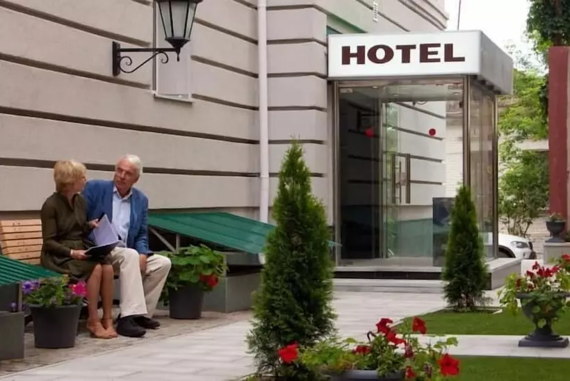 בית מלון כפרי Graf Orlov