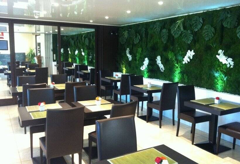 בית מלון כפרי Hôtel Du Val De Seine