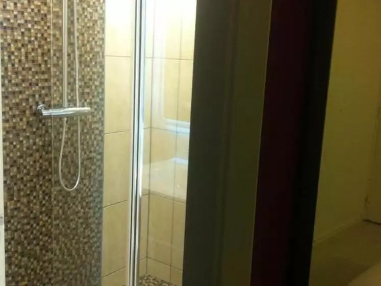 酒店 Hôtel Du Val De Seine