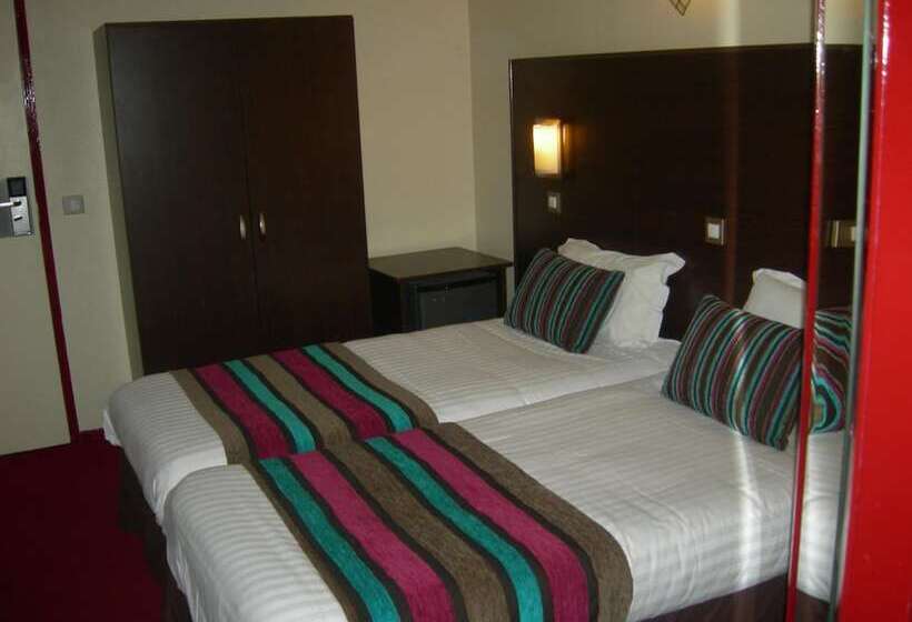 בית מלון כפרי Hôtel Du Val De Seine