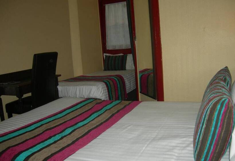 בית מלון כפרי Hôtel Du Val De Seine