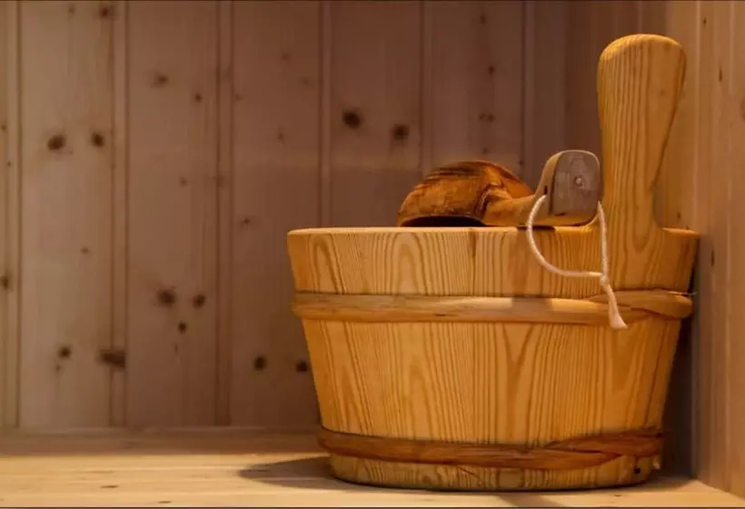 هتل Maarium Meerfeld