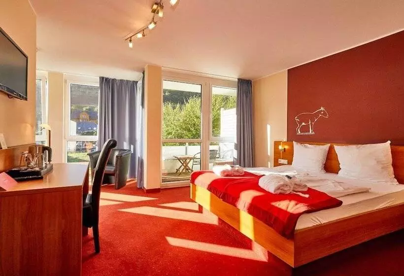 هتل Maarium Meerfeld