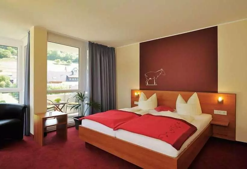 هتل Maarium Meerfeld