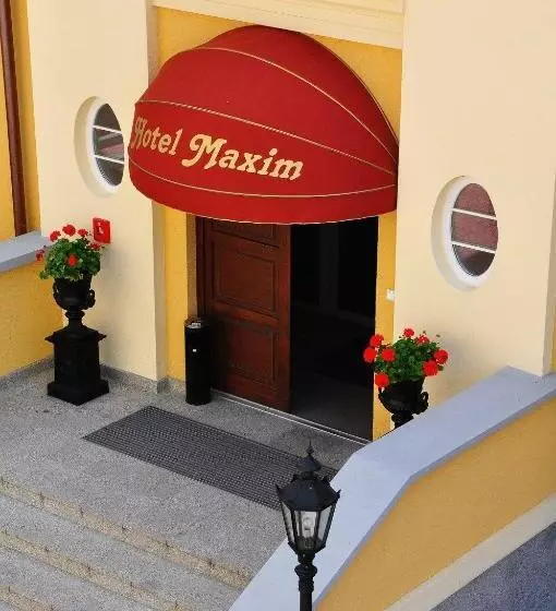 호텔 Maxim Kwidzyn