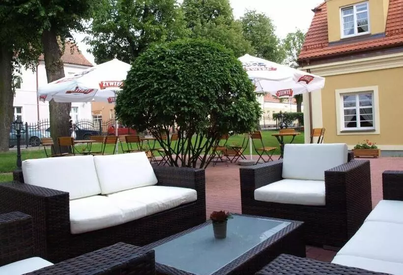 호텔 Maxim Kwidzyn