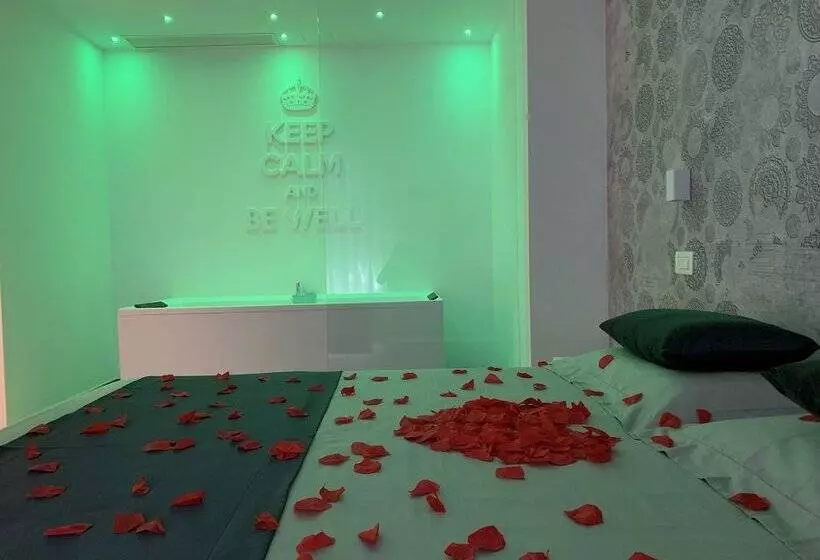 Отель Mediterraneo