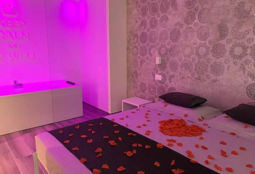 Отель Mediterraneo