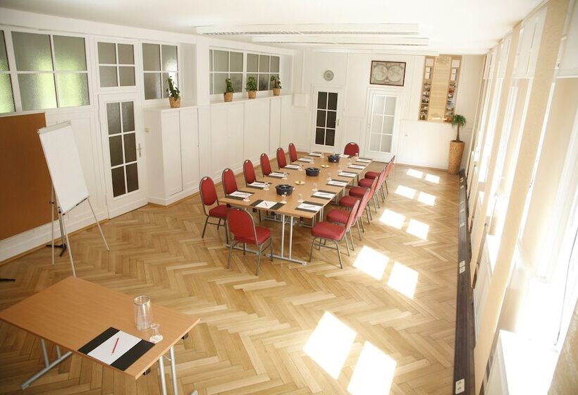 Отель Park Stadtbrauerei Arnstadt