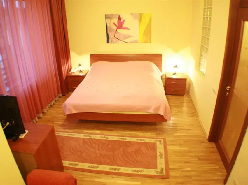 Hotel Pension Restaurant Pipera