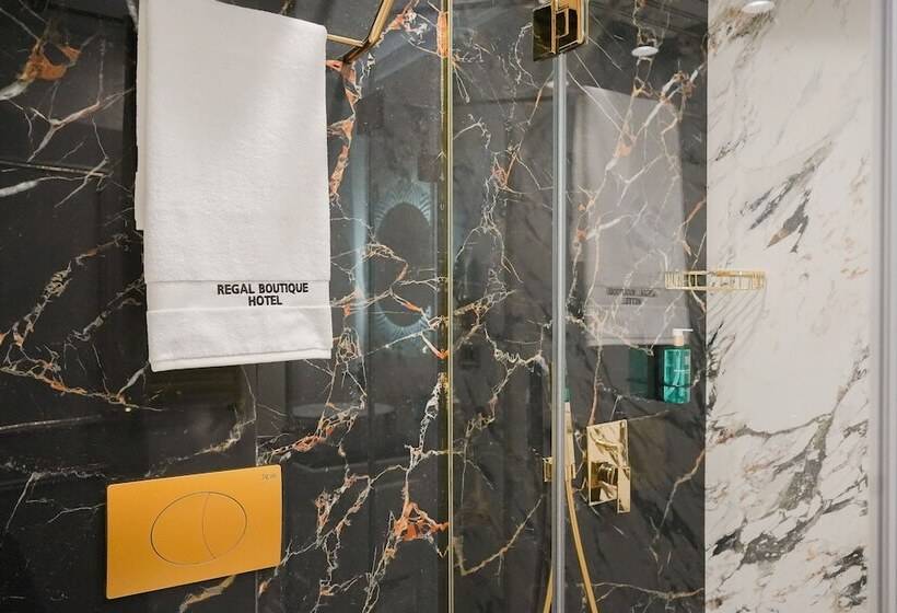 W Regal Boutique Hotel&spa