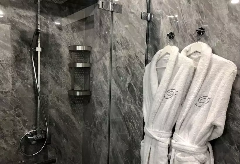 Remarka Hotel On Stolyarniy