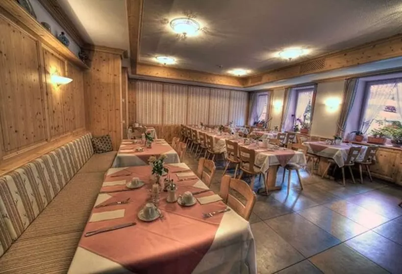 호텔 Restaurant Schworer