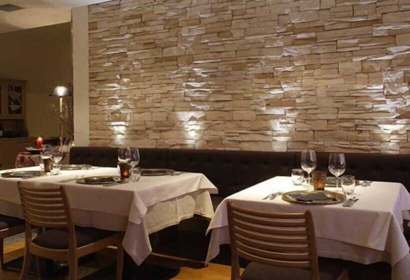 ホテル Savoia Dal 1924