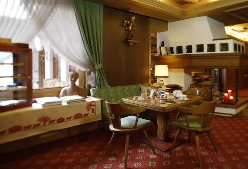 호텔 Savoia Dal 1924