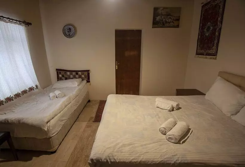 ホテル Seven Rock Cave