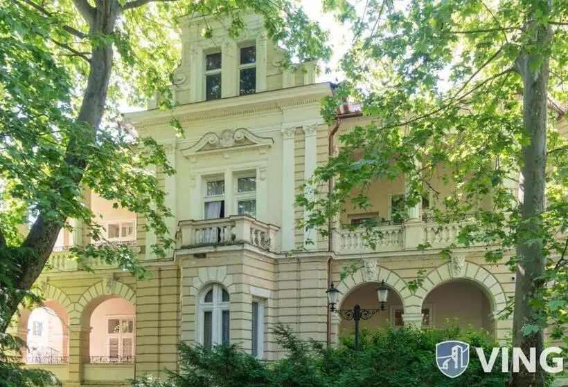 Jókai Villa