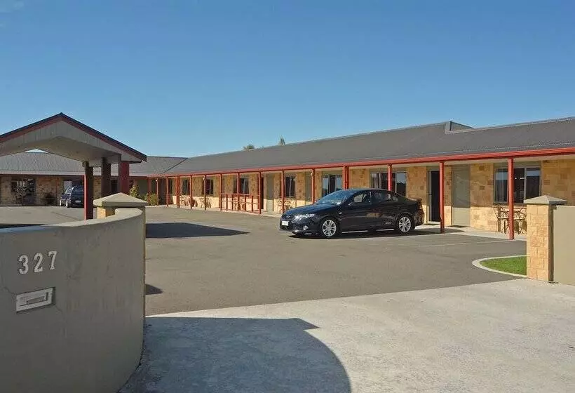 모텔 Omahu Motor Lodge