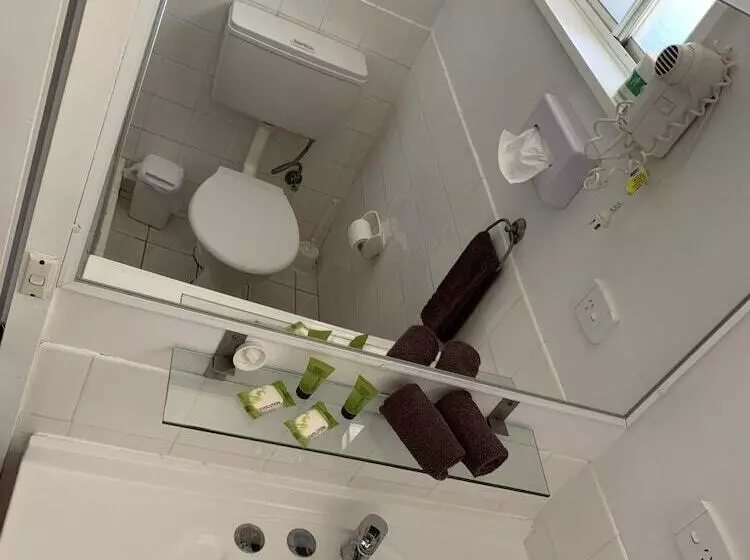 Orana Windmill Motel