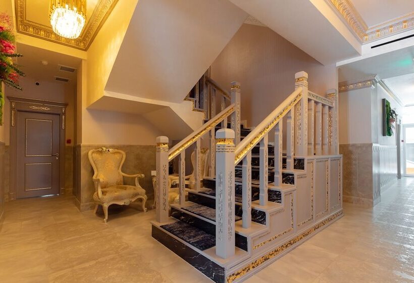 W Regal Boutique Hotel&spa