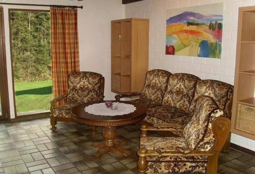 Lomakeskus Typ Dachsbau