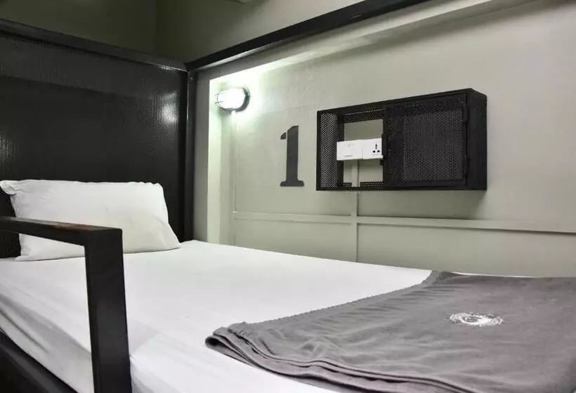 ユースホステル Mad Monkey Bangkok