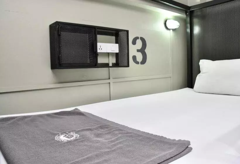 ユースホステル Mad Monkey Bangkok