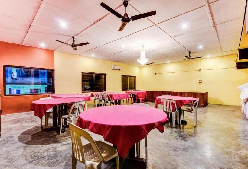 هتل Spot On Durba 2