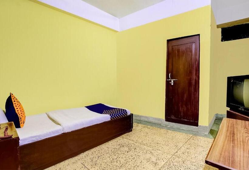 هتل Spot On Durba 2