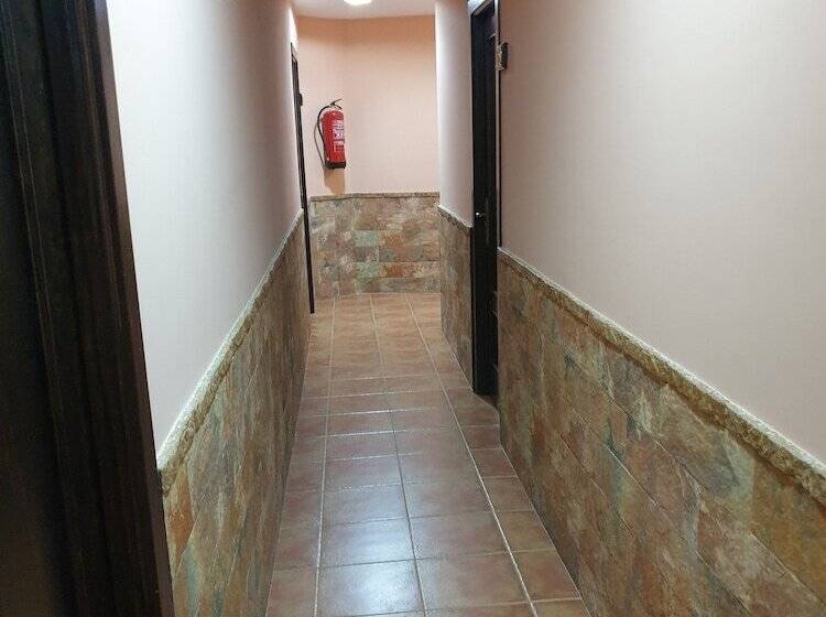 펜션 Hostal Don Lucas