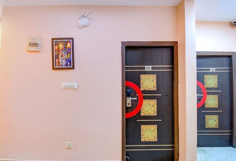 酒店 Super Collection O Park Circus Formerly Imperio