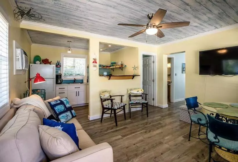 ホテル Island View Cottages Sebastian