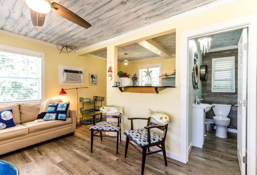 בית מלון כפרי Island View Cottages Sebastian