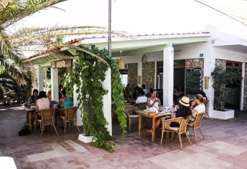تختخواب و صبحانه Hostal Mayans