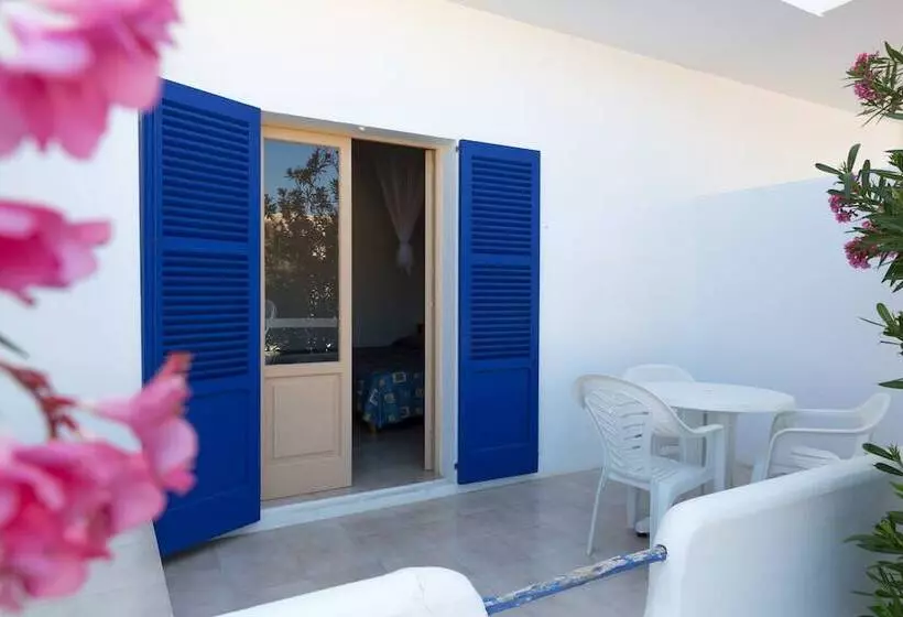 تختخواب و صبحانه Hostal Mayans
