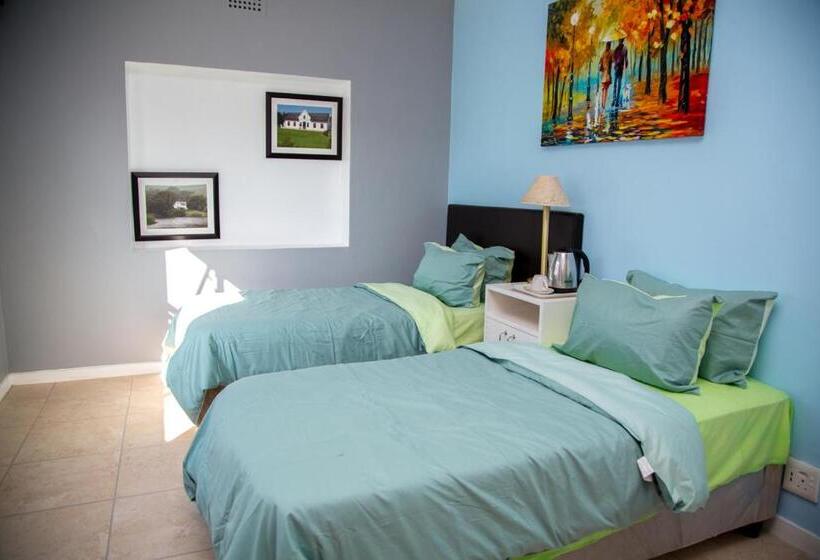 פנסיון Annex Lodge & Spa