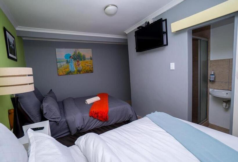 פנסיון Annex Lodge & Spa