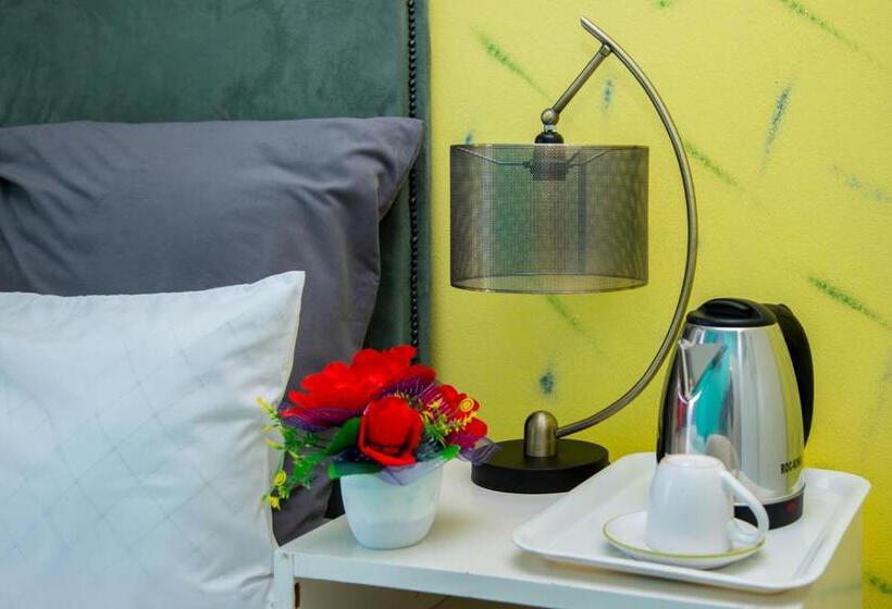 פנסיון Annex Lodge & Spa