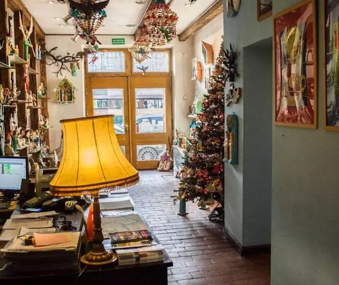 تختخواب و صبحانه Kolory Guest House