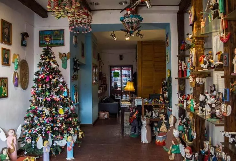 تختخواب و صبحانه Kolory Guest House