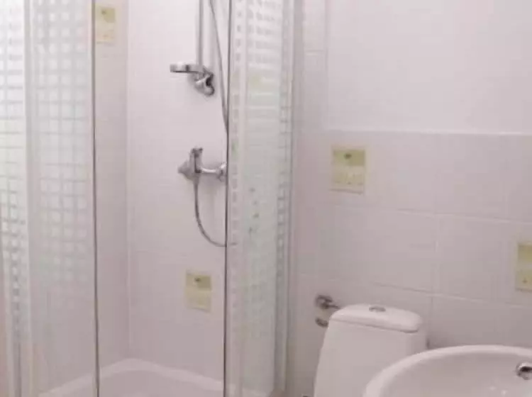 تختخواب و صبحانه Kolory Guest House