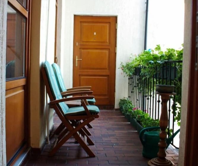 צימר Kolory Guest House