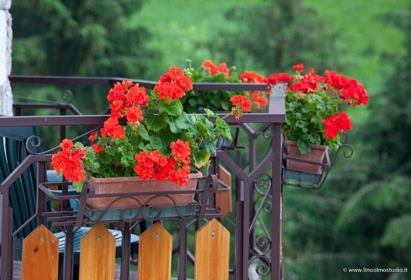 Отель Albergo Ristorante Scanapà