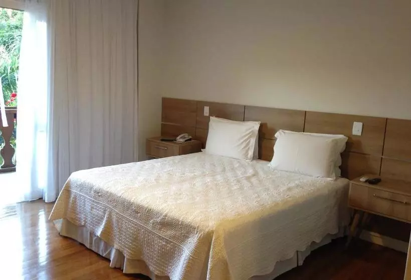 בית מלון כפרי Alpina Teresopolis