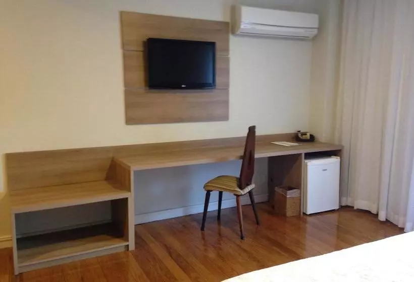 בית מלון כפרי Alpina Teresopolis