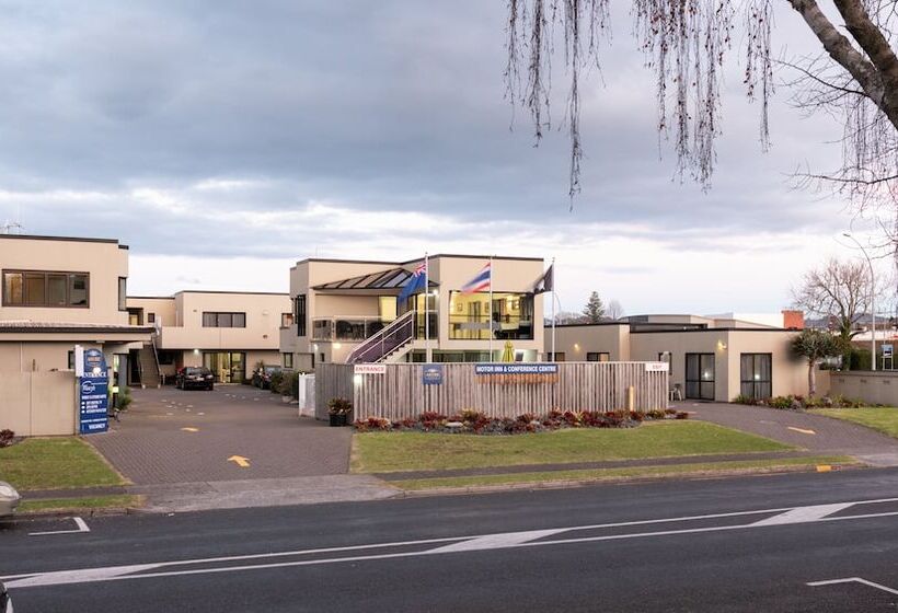 בית מלון כפרי Asure Macy's Motor Inn