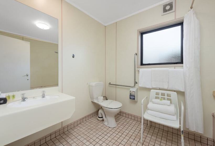 בית מלון כפרי Asure Macy's Motor Inn